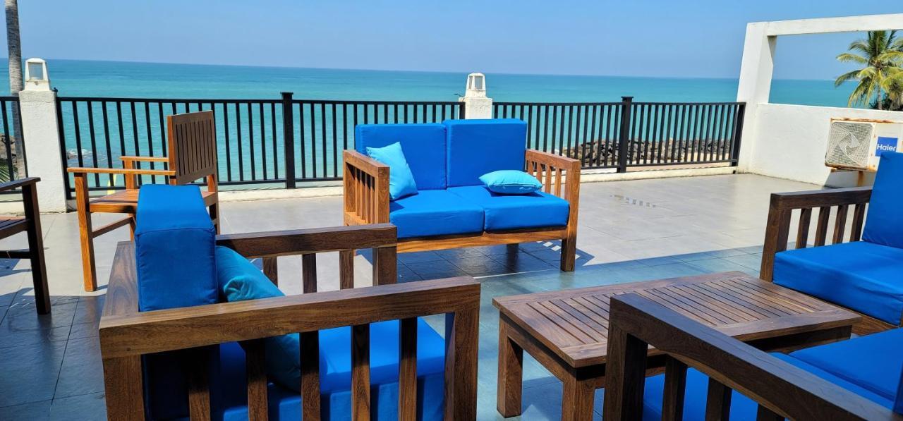 White Sand Villa - Beach Front هيكادوفا المظهر الخارجي الصورة